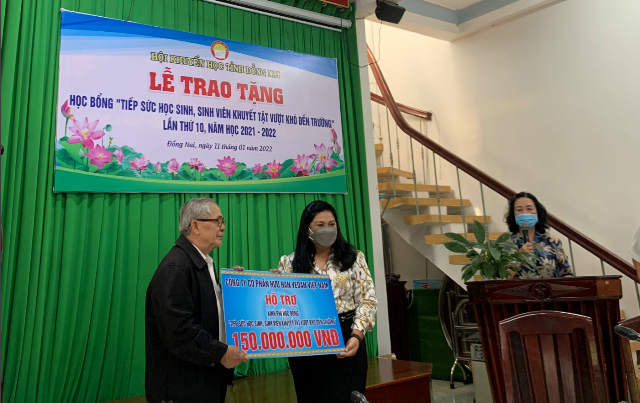 Vedan Việt Nam đồng hành cùng Hội Khuyến học tỉnh Đồng Nai “Tiếp sức học sinh, sinh viên khuyết tật vượt khó đến trường năm học 2021- 2022”