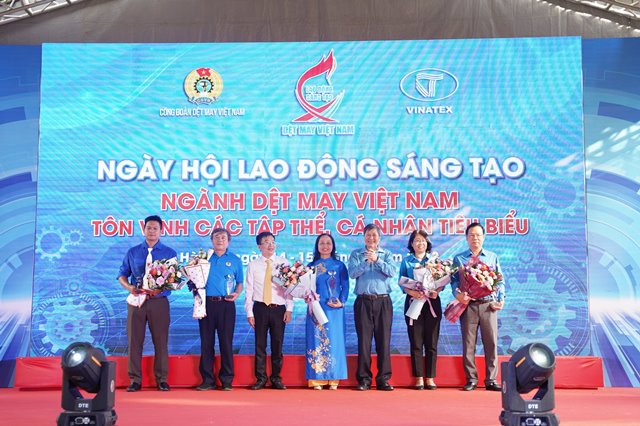 May 10 dẫn đầu “Ngày hội Lao động sáng tạo ngành Dệt May Việt Nam lần thứ III”