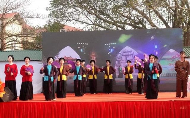 Huyện Quốc Oai đón Bằng di sản văn hóa phi vật thể Quốc gia hát Dô và gắn biển tên đường Kiều Phú