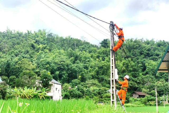 PC Lạng Sơn: Số hóa dịch vụ điện năng để nâng cao công tác kinh doanh - dịch vụ khách hàng