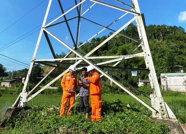 Đội QLVH Lưới điện cao thế Bắc Kạn triển khai đồng bộ các giải pháp ngăn ngừa sự cố đường dây 110 kV 
