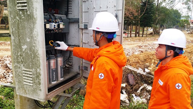 Ngành Điện “Lạng Sơn” đang có nhiều nỗ lực trong việc đảm bảo cung cấp điện dịp Lễ, Tết sắp tới