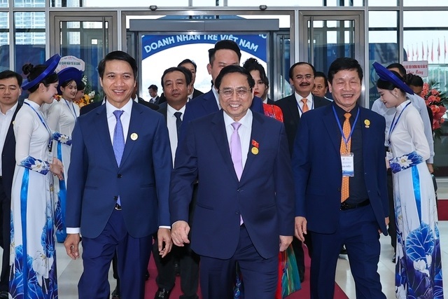 Thủ tướng Chính phủ dự Lễ kỷ niệm 30 năm phong trào doanh nhân trẻ Việt Nam