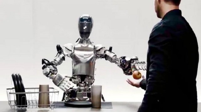 Thử nghiệm Robot hình người thay thế người giúp việc