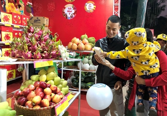 Hà Nội khai mạc Hội chợ hàng hóa, nông sản thực phẩm Tết