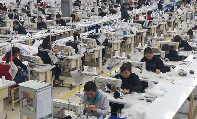 Phát triển công nghiệp may ở Nghệ An theo hướng xuất khẩu, tạo thương hiệu