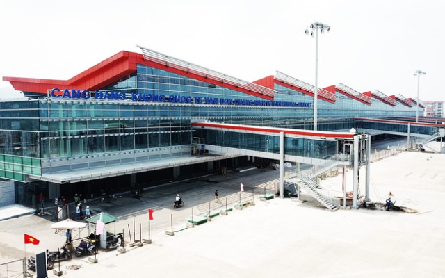 Quảng Ninh muốn khai thác sân bay Vân Đồn từ ngày 25/12/2018