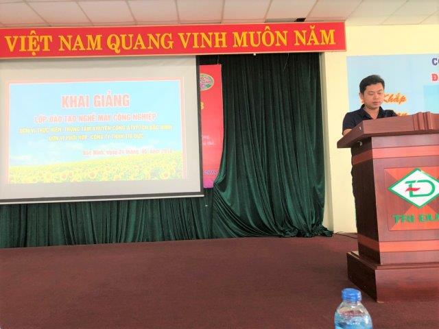 Bắc Ninh khai giảng khóa đào tạo nghề may công nghiệp cho lao động nông thôn