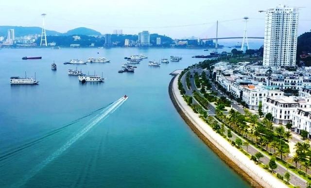 Quảng Ninh: Phát triển trở thành trung tâm kinh tế biển bền vững của cả nước