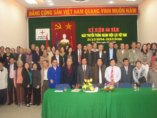 PC Bình Định Họp mặt truyền thống - Kỷ niệm 60 năm thành lập ngành Điện lực Việt Nam