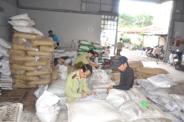 TP. Hồ Chí Minh: Sẽ truy xuất nguồn gốc phân bón