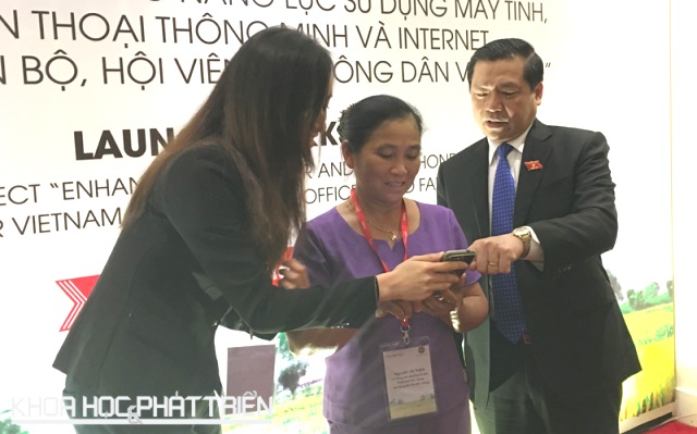 Năm 2020, Việt Nam có 30.000 nông dân sử dụng thành thạo internet