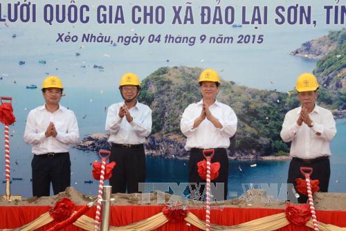 Thủ tướng phát lệnh khởi công dự án kéo điện ra xã đảo Lại Sơn-Kiên Giang