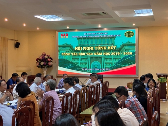 Đại học kinh doanh và công nghệ Hà Nội tổng kết năm học 2019 – 2020