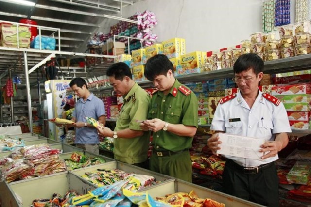 Thành lập đoàn thanh tra vệ sinh an toàn thực phẩm tại Hà Nội