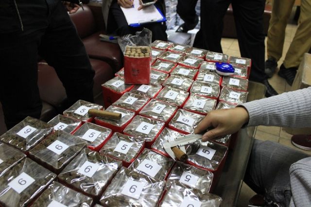 Số lượng lớn xì gà nhập lậu qua đường hàng không bị phát hiện tại sân bay Nội Bài