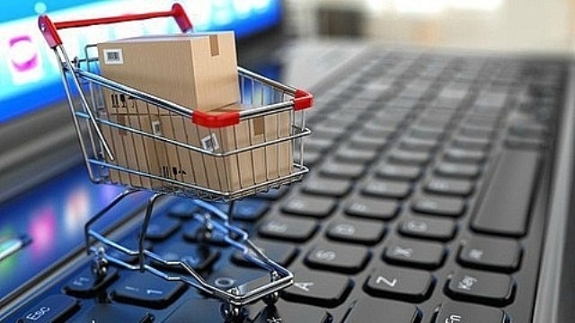 Quản chặt hàng hóa trên sàn thương mại điện tử: Cần sự hợp tác của người tiêu dùng
