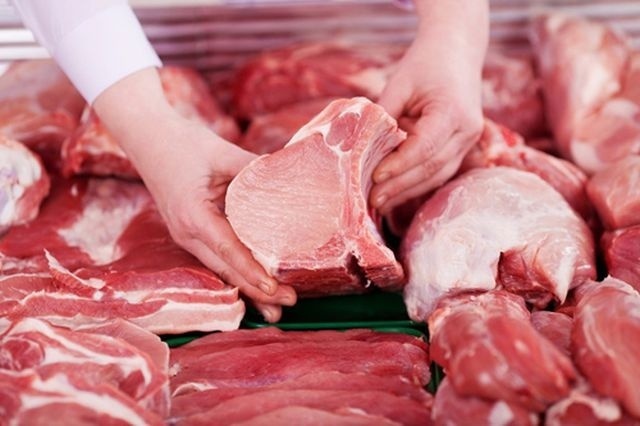 Cách mua thịt lợn an toàn giữa “tâm bão” dịch tả lợn châu Phi