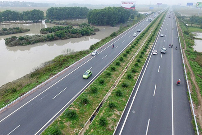 Chính thức thu phí cao tốc Hà Nội-Bắc Giang, dừng thu trạm Phả Lại