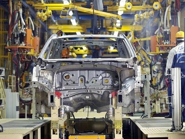 Phó Thủ tướng "thúc" việc phát triển ngành công nghiệp hỗ trợ đối với ngành công nghiệp ô tô.