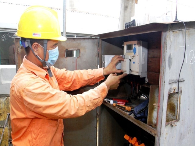 PC Hải Phòng: Tăng cường nghiệp vụ kiểm tra giám sát mua bán điện trên địa bàn quận Dương Kinh