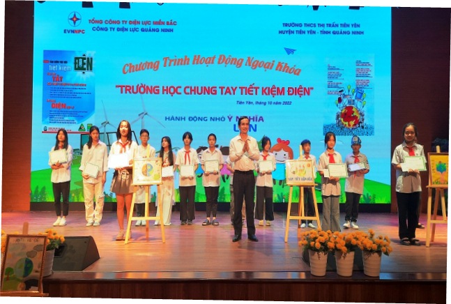 PC Quảng Ninh: Tuyên truyền tiết kiệm điện tới gần 4.000 học sinh tại các Trường Tiểu học và Trung học cơ sở