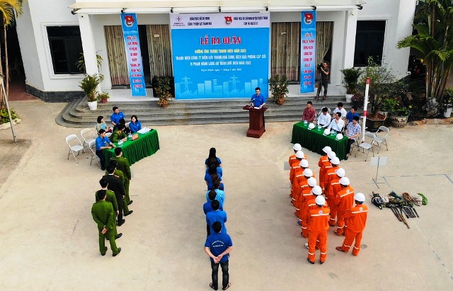 Tuổi trẻ PC Thanh Hóa tổ chức Lễ ra quân giải phóng cây cối vi phạm hành lang lưới điện năm 2023