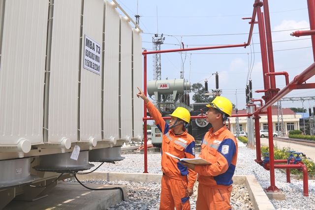 Đóng điện thành công MBA T3 Trạm biến áp 110 kV Phú Bình