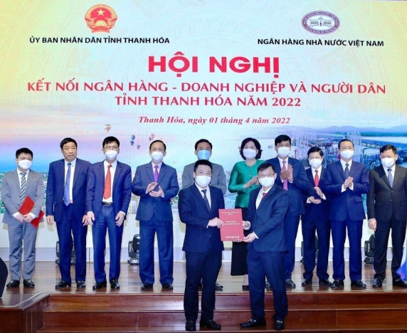 Trao thỏa thuận vốn tín dụng triển khai các dự án điện trên địa bàn tỉnh Thanh Hóa