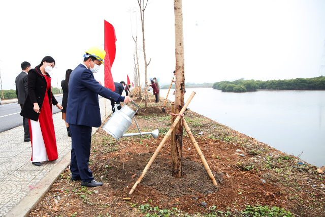 PC Hải Phòng phối hợp với UBND huyện đảo Cát Hải tổ chức Lễ trồng cây đời đời nhớ ơn Bác Hồ