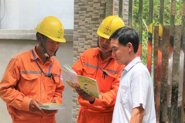 PC Hưng Yên: Chống quá tải lưới điện trong mùa nắng nóng