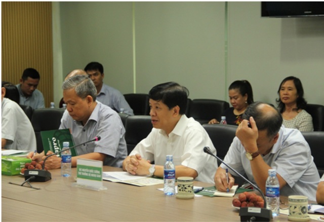 Buổi làm việc giữa Tổng công ty thương mại Hà Nội và Đoàn các Đại sứ, Tổng Lãnh sự mới được bổ nhiệm