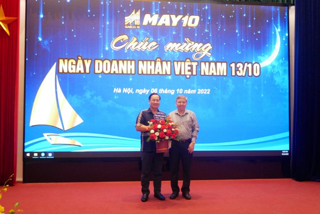 Tổng công ty May 10 chúc mừng ngày Doanh nhân Việt Nam
