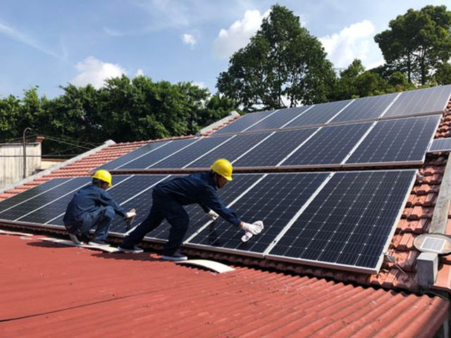 Doanh nghiệp điện mặt trời mái nhà mang mối lo mới