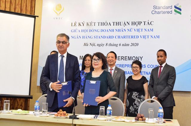 Standard Chartered Việt Nam hỗ trợ doanh nghiệp do phụ nữ làm chủ