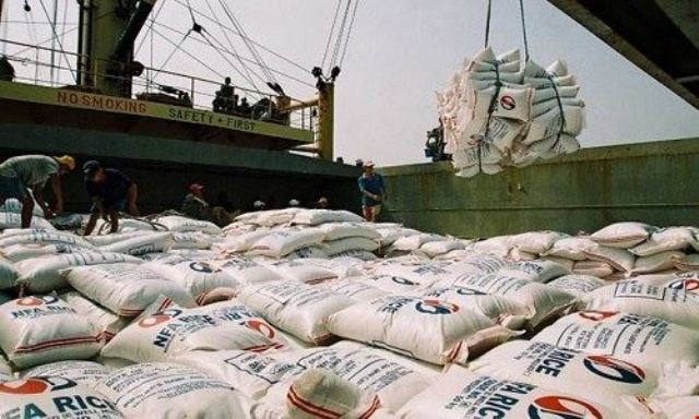 Gạo Việt trước cơ hội nhập khẩu 50.000 tấn của Băng-la-đét