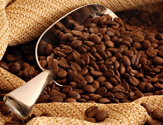 Việt Nam sắp "vượt mặt" Brazil trở thành quốc gia xuất khẩu cà phê lớn nhất thế giới