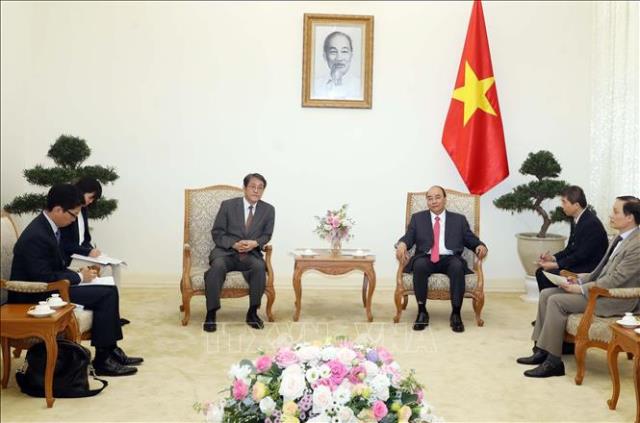 Thủ tướng: Việt Nam sẵn sàng hợp tác với Nhật Bản chống Covid-19
