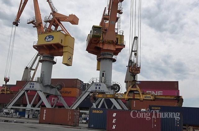 Phát triển logistics Việt Nam ngang tầm trình độ thế giới
