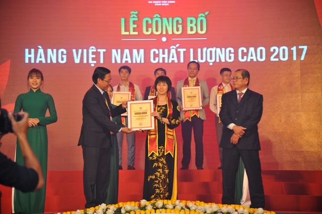 8 năm liền sản phẩm dây và cáp điện Trần Phú được công nhận là “Hàng Việt Nam chất lượng cao” 