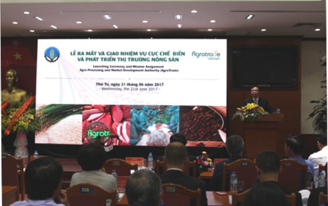 Bộ Nông nghiệp lập Cục mới để "giải cứu" nông sản Việt