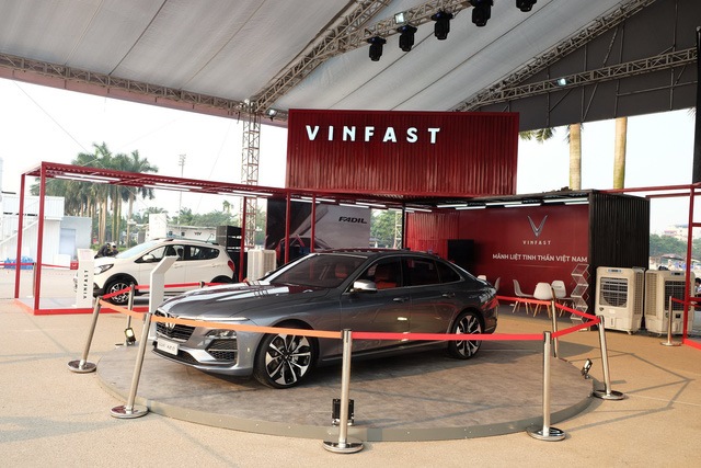 VinFast bắt đầu cho người mua xe chọn ‘option’: Giá hàng trăm triệu đồng nhưng cách làm khác biệt với các hãng xe khác