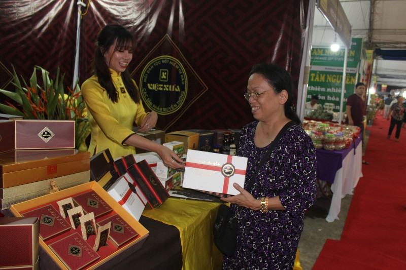Hà Nội: Hơn 200 doanh nghiệp tham gia hội chợ hàng Việt, giúp người tiêu dùng an tâm lựa chọn
