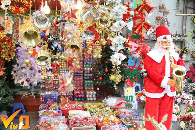 Thị trường hàng hóa mùa Giáng sinh 2016: Bắt đầu nhộn nhịp, doanh thu lớn