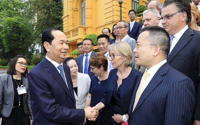 Chủ tịch nước Trần Ðại Quang gặp mặt các nhà khoa học dự Hội thảo “Khoa học để phát triển”