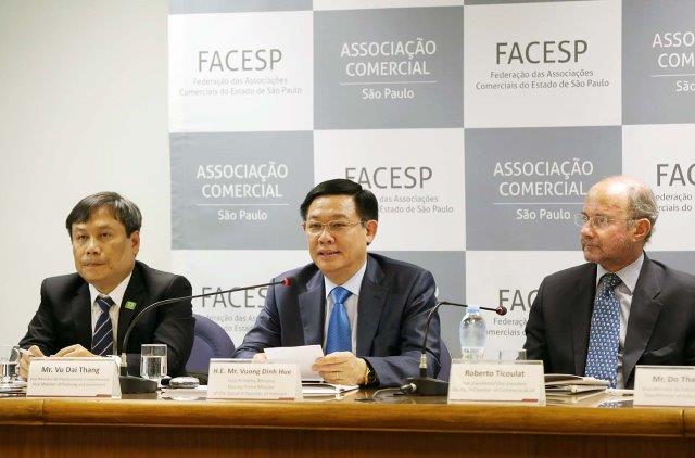 Phó Thủ tướng Vương Đình Huệ kêu gọi đầu tư thương mại tại trung tâm tài chính Nam Mỹ