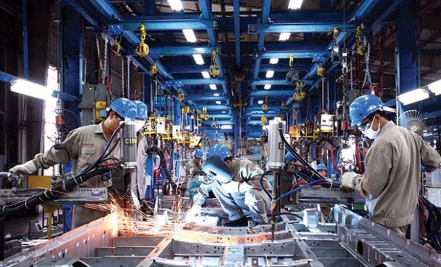 Sản xuất công nghiệp 10 tháng tăng 9,5% so với cùng kỳ