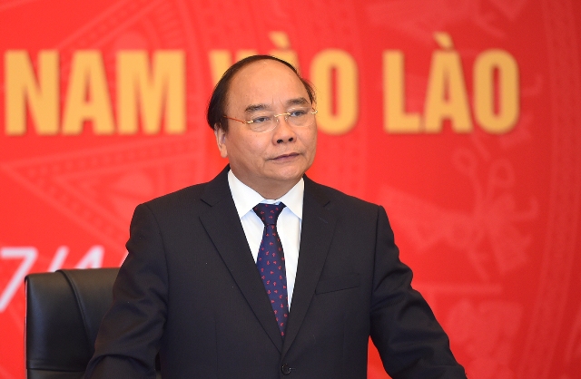 Thủ tướng gặp mặt các doanh nghiệp Việt Nam đầu tư tại Lào