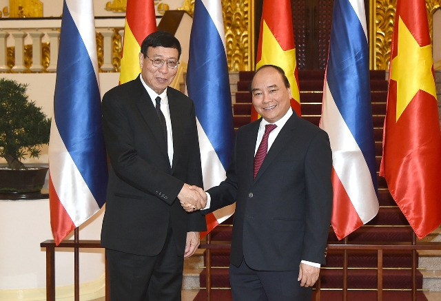 Việt Nam coi trọng phát triển quan hệ hợp tác với Thái Lan